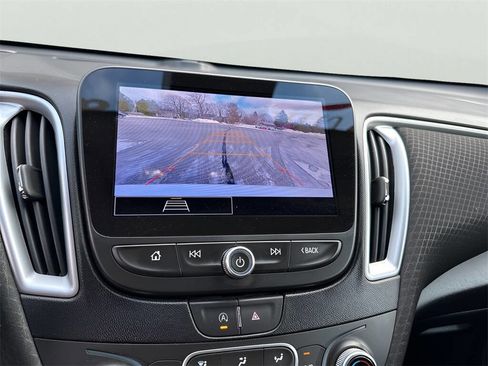 Used 2023 Chevrolet Malibu LT image 22