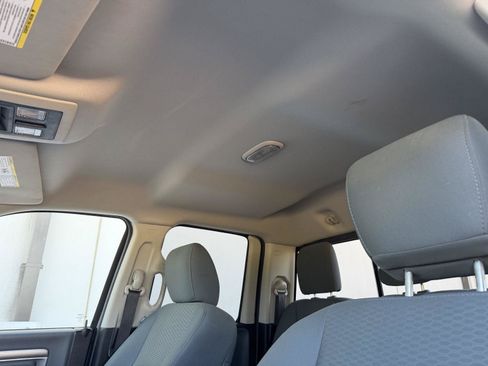 Used 2016 RAM 1500 Classic SLT RWD image 15