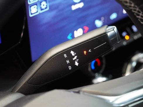 New 2025 Chevrolet Blazer EV LT AWD/4WD image 21