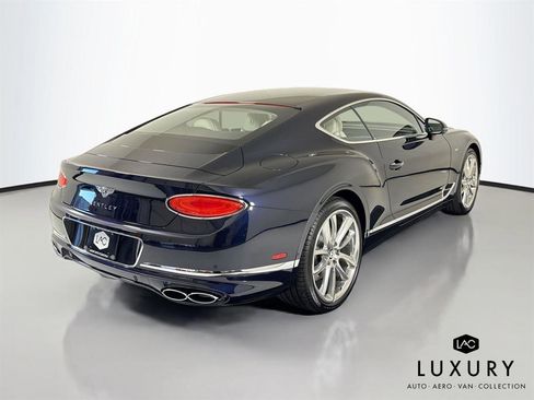 Used 2022 Bentley Continental GT image 6