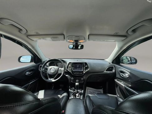 Used 2019 Jeep Cherokee Limited AWD/4WD image 14