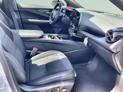 New 2024 Chevrolet Blazer EV RS image 20