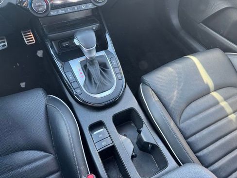 Used 2023 Kia Forte GT-Line w/ GT-Line Premium Package image 20