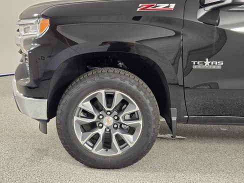 New 2026 Chevrolet Silverado 1500 LT AWD/4WD image 8
