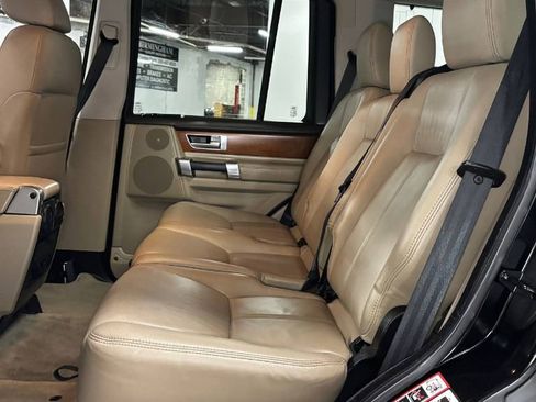 Used 2015 Land Rover LR4 HSE LUX image 22