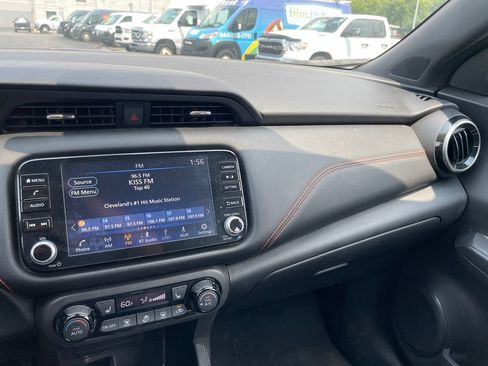 Used 2021 Nissan Kicks SR w/ SR Premium Package FWD image 15