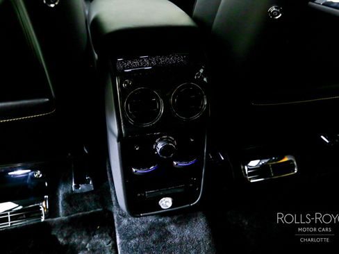 Certified 2024 Rolls-Royce Cullinan Black Badge w/ Dark Exterior Package image 21