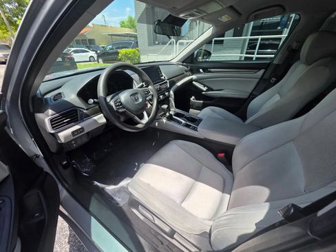 Used 2019 Honda Accord LX image 11
