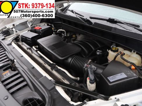 Used 2019 Chevrolet Silverado 1500 LT w/ Convenience Package AWD/4WD image 19