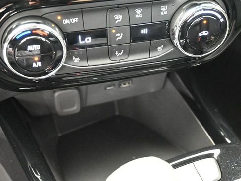 New 2026 Chevrolet Trax RS w/ Driver Confidence Package FWD image 33