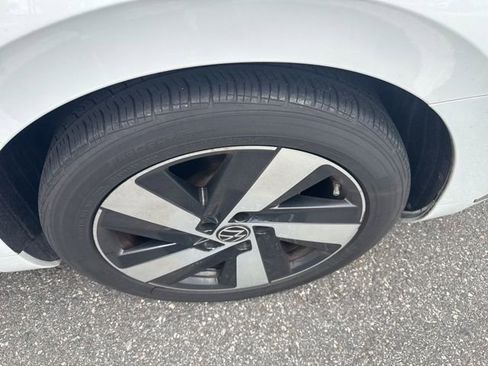 Used 2021 Volkswagen Arteon SE FWD image 7