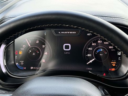 Used 2024 RAM 3500 Limited image 26