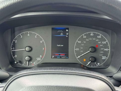 Used 2024 Toyota Corolla LE image 24