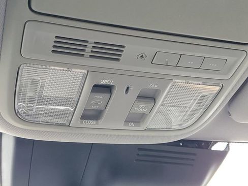 Used 2018 Honda CR-V EX-L image 30