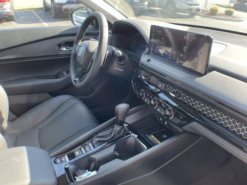 New 2025 Honda Accord EX-L image 8