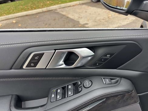 New 2026 BMW X5 xDrive40i w/ Premium Package image 12