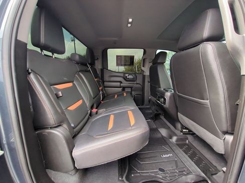 Used 2020 Chevrolet Silverado 1500 Custom w/ Infotainment Package image 19