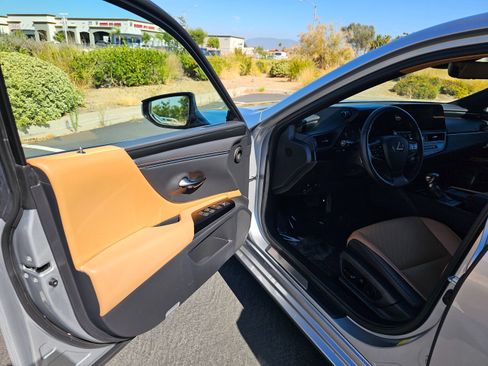 Used 2022 Lexus ES 350 FWD image 19
