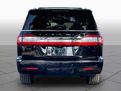 Used 2019 Lincoln Navigator Reserve AWD/4WD image 5