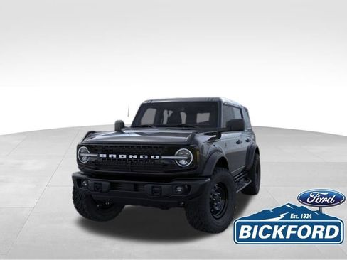 New 2026 Ford Bronco Badlands w/ Black Appearance Package AWD/4WD image 2