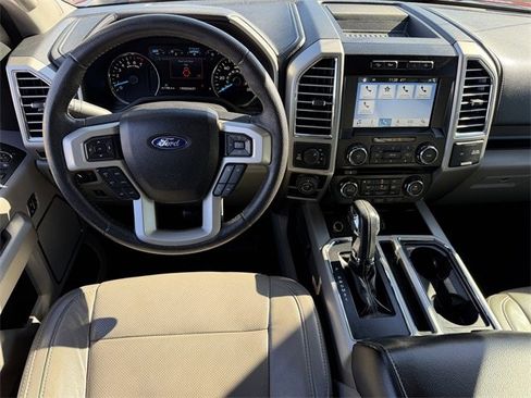 Used 2016 Ford F150 Lariat image 13