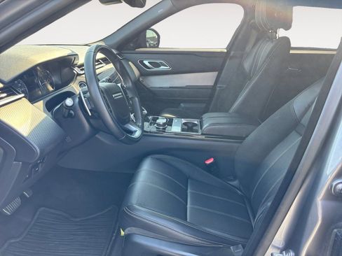 Used 2020 Land Rover Range Rover Velar R-Dynamic S image 9