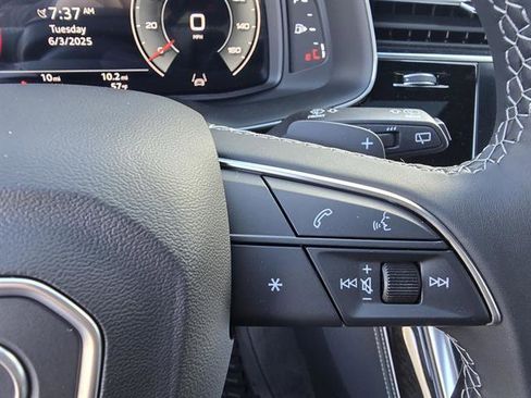 Used 2025 Audi Q7 3.0T Prestige w/ Prestige Package image 18