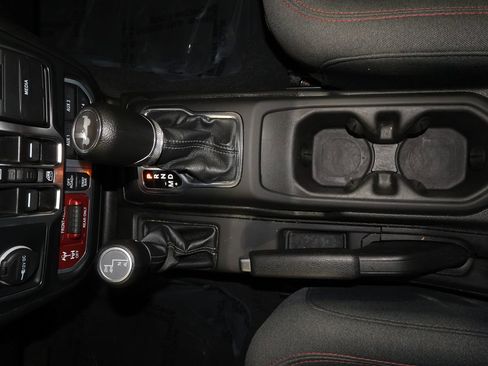 Used 2024 Jeep Wrangler Unlimited Rubicon image 14