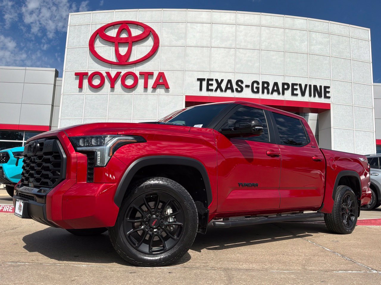 Used 2024 Toyota Tundra Limited w/ TRD Off-Road Package AWD/4WD image 2