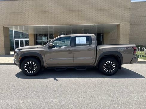 Used 2024 Nissan Frontier Pro-X RWD image 1