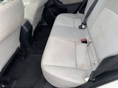 Used 2015 Subaru Forester 2.5i image 11