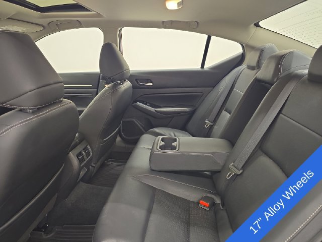 Used 2020 Nissan Altima 2.5 SL FWD image 16
