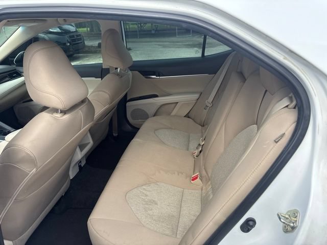 Used 2020 Toyota Camry LE FWD image 10
