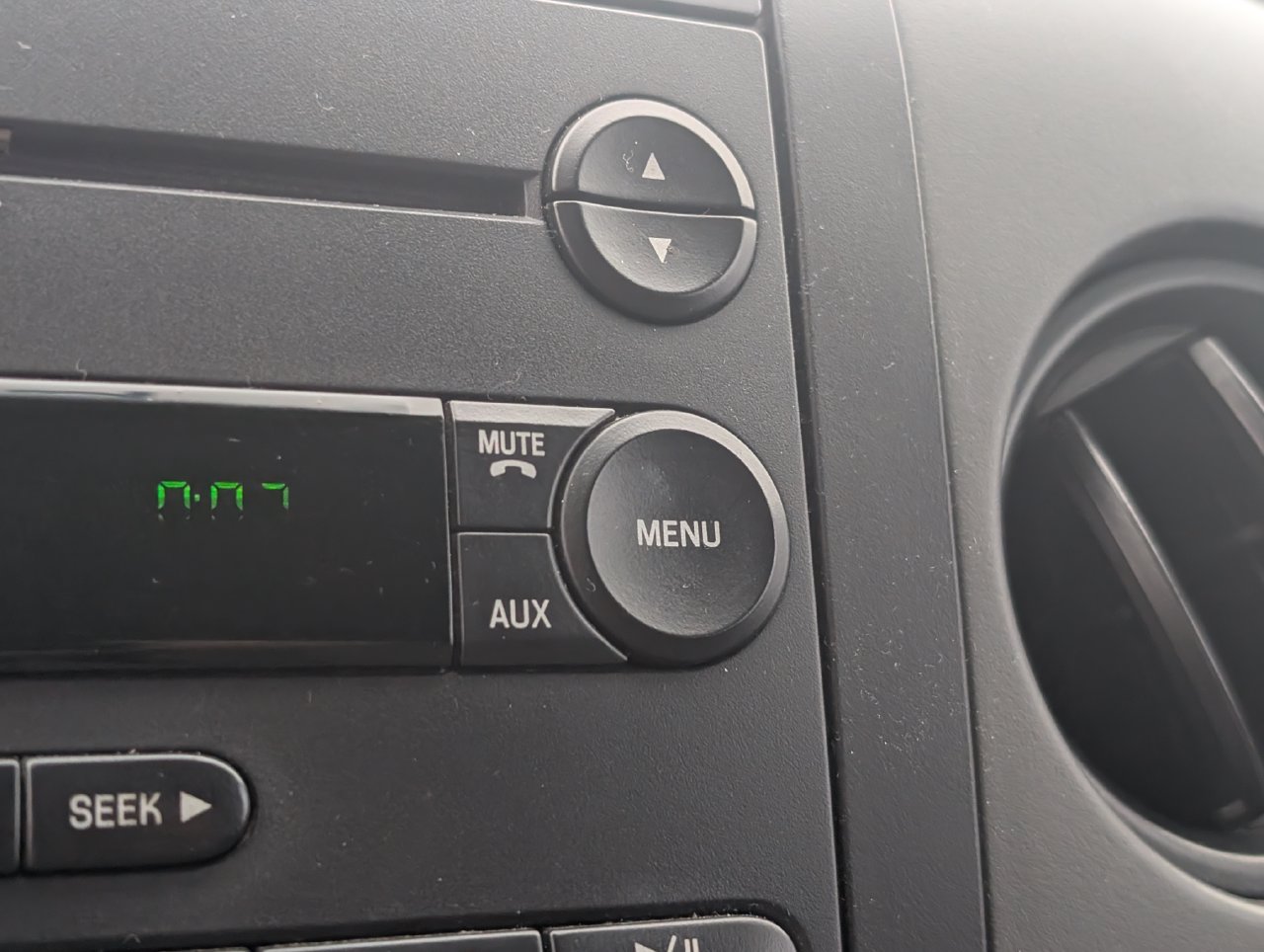 Used 2007 Ford F150 STX RWD image 14
