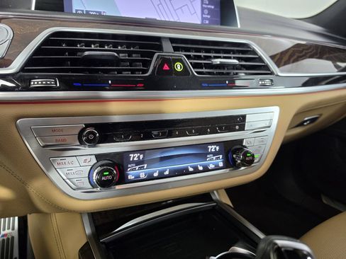 Used 2021 BMW 740i w/ M Sport Package RWD image 16