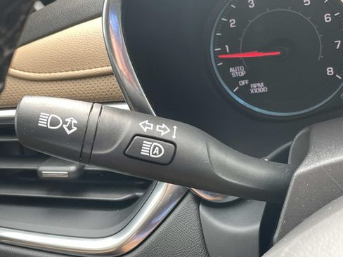 Used 2024 Chevrolet Equinox Premier FWD image 24