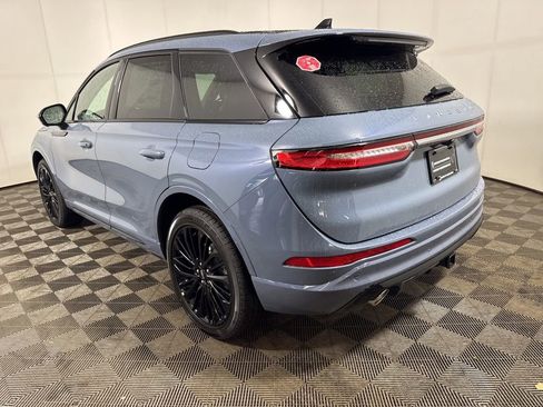 New 2026 Lincoln Corsair Premiere image 3