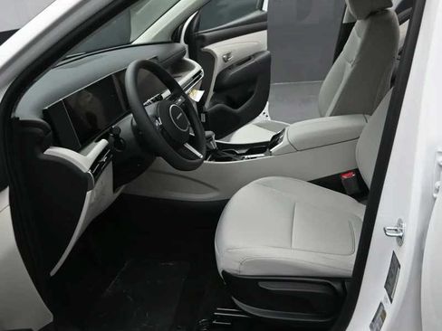 New 2026 Hyundai Tucson SE AWD/4WD image 16