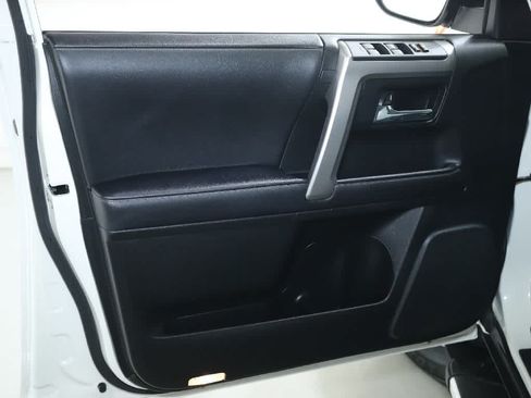 Certified 2023 Toyota 4Runner SR5 Premium w/ Moonroof Package AWD/4WD image 16