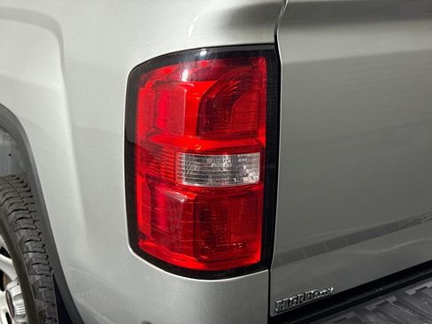 Used 2019 GMC Sierra 1500 Limited w/ Sierra Convenience Package image 34