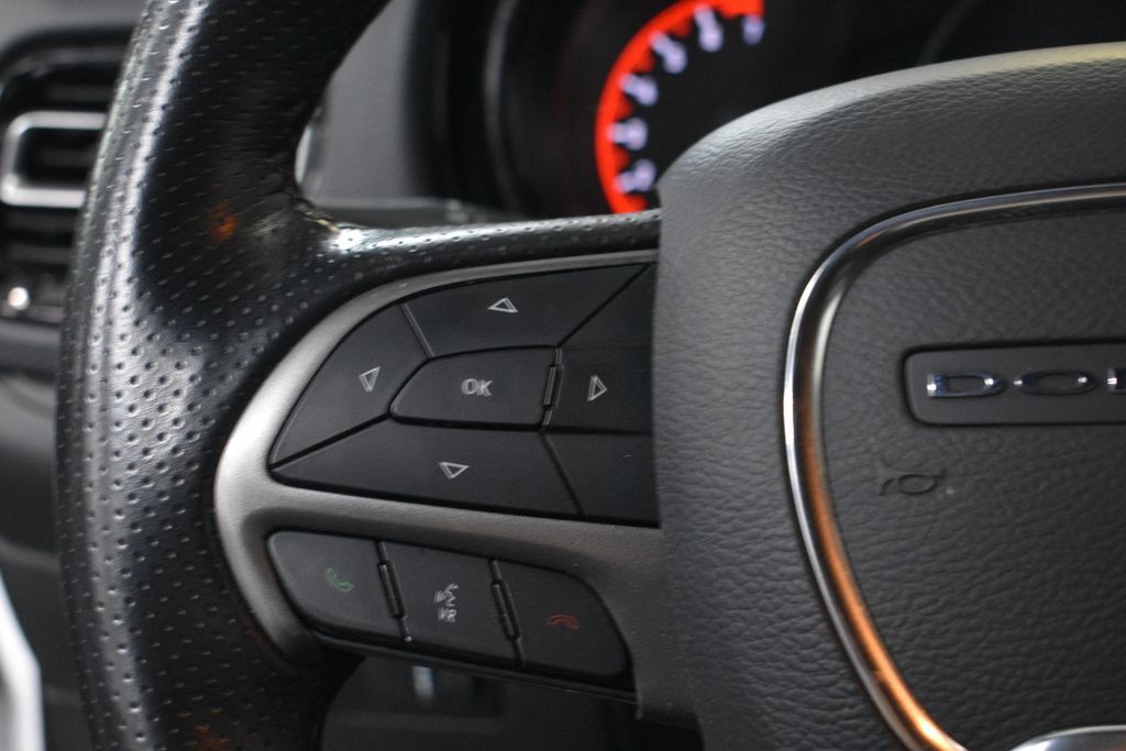 Used 2023 Dodge Durango SXT RWD image 14