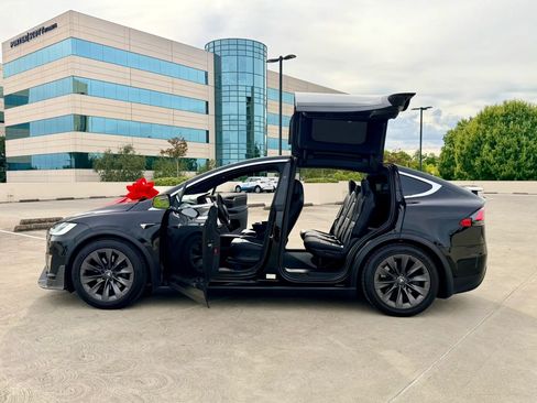 Used 2018 Tesla Model X 75D AWD/4WD image 52