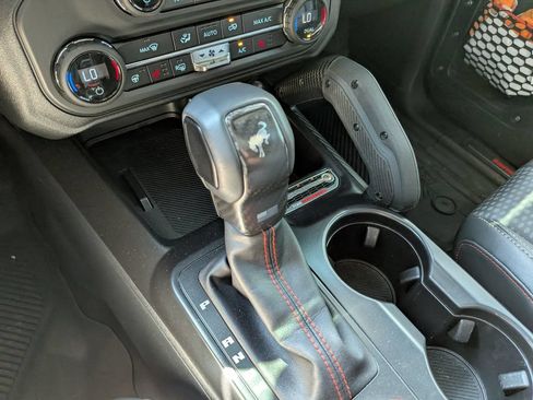 Used 2026 Ford Bronco Raptor w/ Interior Carbon Fiber Pack AWD/4WD image 17