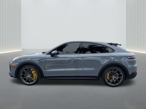 Used 2022 Porsche Cayenne Turbo GT image 7