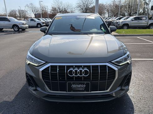 Used 2020 Audi Q3 2.0T Premium Plus w/ Premium Plus Package image 3