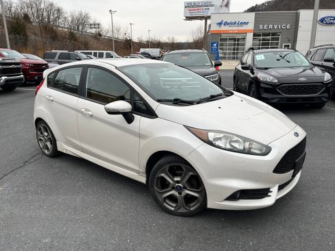 Used 2017 Ford Fiesta ST w/ ST Recaro Package image 3