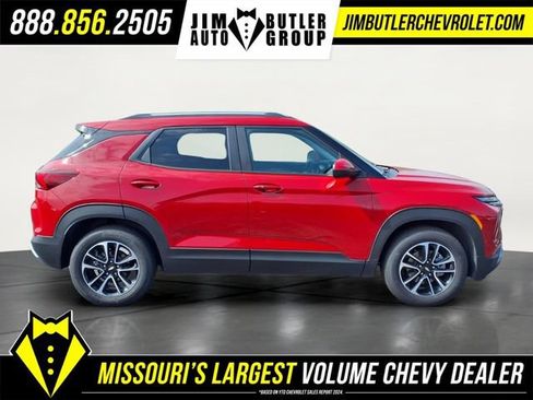 New 2026 Chevrolet TrailBlazer LT w/ Convenience Package FWD image 18