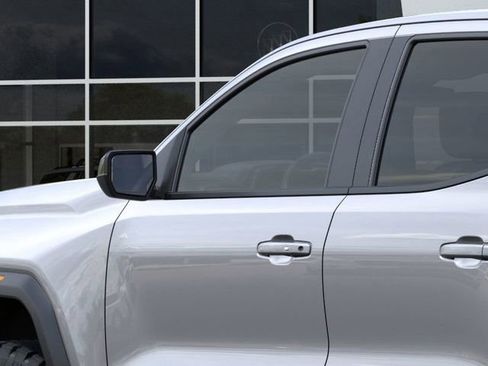 New 2026 GMC Canyon Elevation image 12