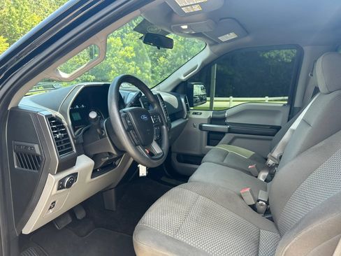 Used 2018 Ford F150 XLT AWD/4WD image 12