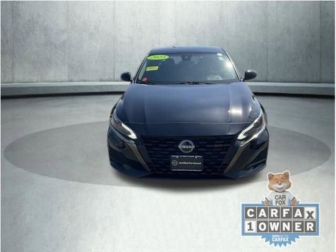 Used 2023 Nissan Altima 2.5 SR AWD/4WD image 2